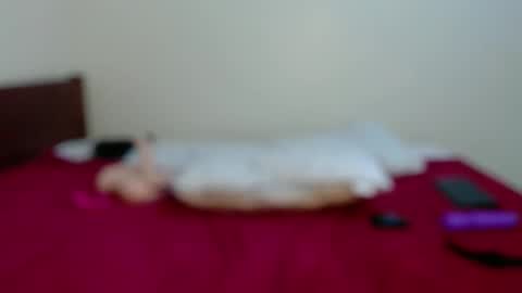 Snapshot of dark_qween chatting on 12, 3, 2025 dark_qween online show from 12, 3, 2025