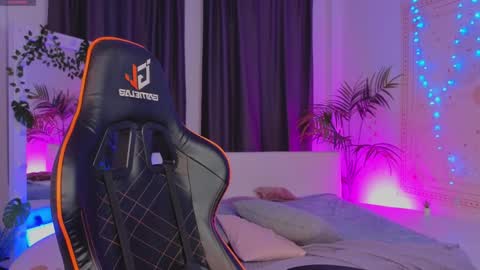 Vamp  online show from 31, 1, 2025