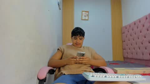 darkalphax01 online show from 15, 1, 2026