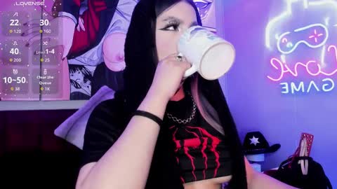 Snapshot of darki_shine_ chatting on 30, 9, 2025 cleitlin vinson online show from 30, 9, 2025