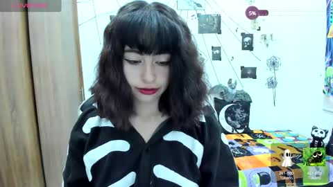 Hi Im Yuri  independent modelhelp me get my 111 hands upuwu online show from 23, 2, 2025