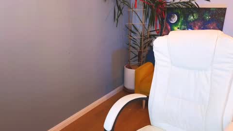 darkmoon____ online show from 2, 12, 2024