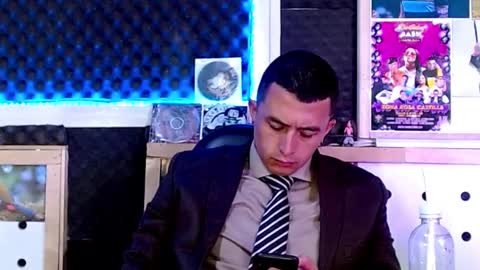 DARKO0717 online show from 12, 3, 2025