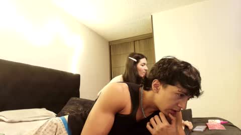 darkpleasuress online show from 9, 10, 2025