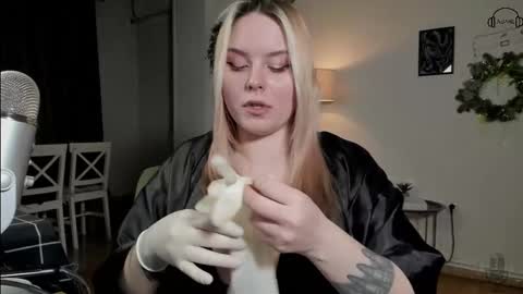 Snapshot of darkside_tailor chatting on 14, 2, 2025 Miss Tailor  online show from 14, 2, 2025