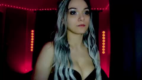 roseredgoddess online show from 31, 3, 2026