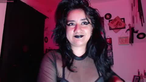 Snapshot of darkyll33 chatting on 6, 6, 2026 DarKyll online show from 6, 6, 2026