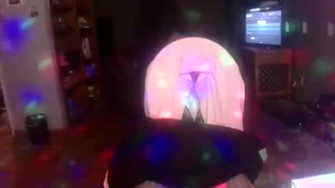 darla_darling1222101 online show from 17, 4, 2026