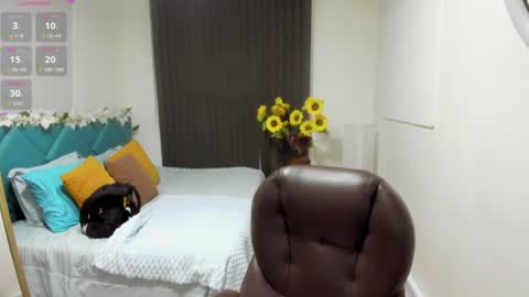 Snapshot of darling_spoiled chatting on 16, 7, 2026 darling online show from 16, 7, 2026