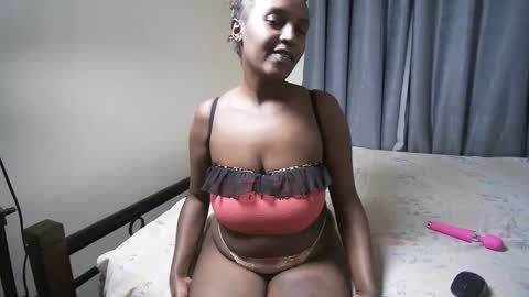 darlqueen online show from 18, 2, 2026