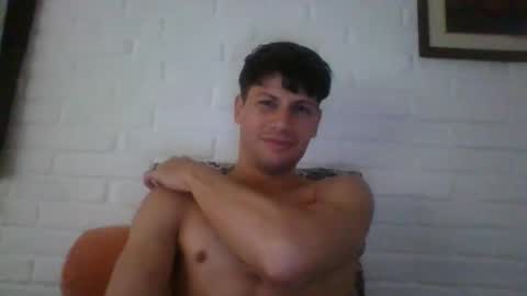Snapshot of daryof chatting on 8, 9, 2025 Daryo Franco online show from 8, 9, 2025