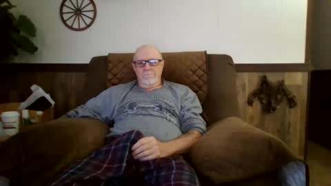 Snapshot of dave571960 chatting on 20, 9, 2025 dave571960 online show from 20, 9, 2025