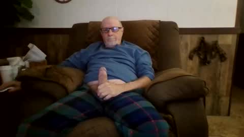 Snapshot of dave571960 chatting on 26, 10, 2025 dave571960 online show from 26, 10, 2025