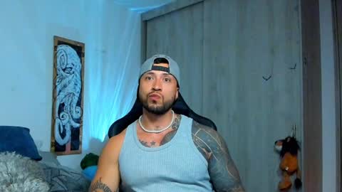 Snapshot of dave_max93 chatting on 18, 1, 2025 DAVE MAX online show from 18, 1, 2025