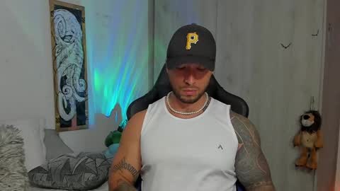 Snapshot of dave_max93 chatting on 27, 1, 2025 DAVE MAX online show from 27, 1, 2025