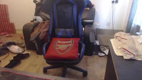 dave online show from 14, 4, 2026