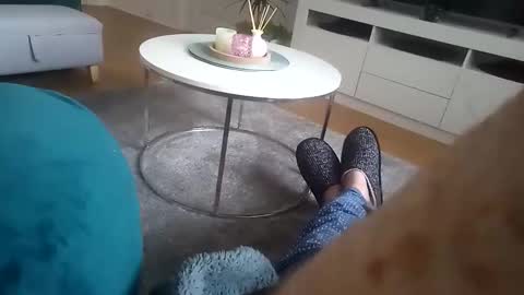 davf76 online show from 28, 2, 2026