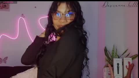 Snapshot of daviana_hill_ chatting on 12, 5, 2026 Davi online show from 12, 5, 2026