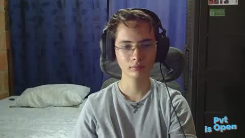 Snapshot of david_colombian chatting on 29, 6, 2026 ProgrammerBoy online show from 29, 6, 2026