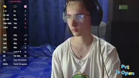 Snapshot of david_colombian chatting on 6, 7, 2026 ProgrammerBoy online show from 6, 7, 2026