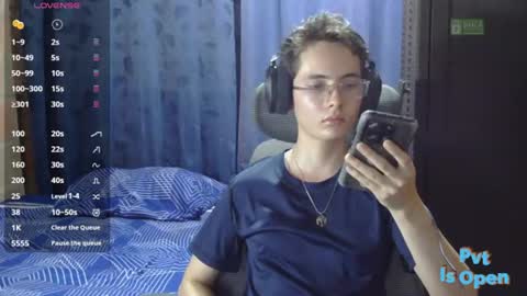 Snapshot of david_colombian chatting on 7, 7, 2026 ProgrammerBoy online show from 7, 7, 2026