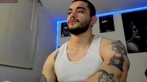 Snapshot of david_franco1 chatting on 8, 3, 2025 Twitter davidsanctum online show from 8, 3, 2025