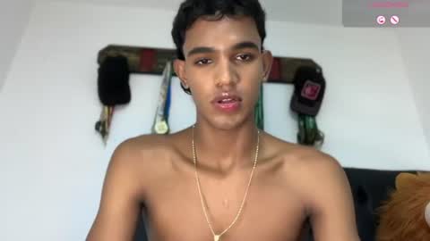 Snapshot of david_hot44 chatting on 15, 7, 2026 david_hot44 online show from 15, 7, 2026