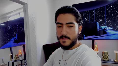 Hey im David that loves to explore and speak their fantasies. Very open talktative and nice. Feel free to chat with me online show from 27, 1, 2025