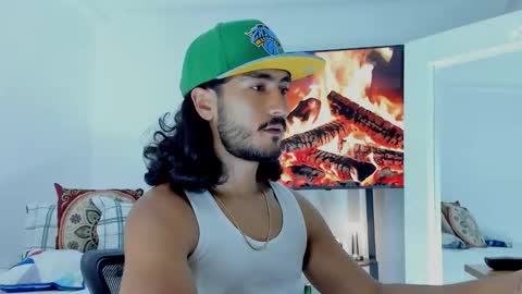 Hey im David that loves to explore and speak their fantasies. Very open talktative and nice. Feel free to chat with me online show from 10, 1, 2026