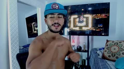 Hey im David that loves to explore and speak their fantasies. Very open talktative and nice. Feel free to chat with me online show from 11, 3, 2026