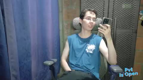 Snapshot of david_programmer chatting on 3, 8, 2026 ProgrammerBoy online show from 3, 8, 2026