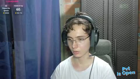 Snapshot of david_programmer chatting on 3, 8, 2026 ProgrammerBoy online show from 3, 8, 2026