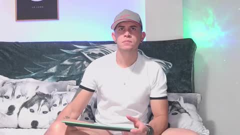 Snapshot of david_stark_1 chatting on 5, 1, 2025 -- David Stark -- online show from 5, 1, 2025