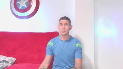 Snapshot of david_stark_1 chatting on 12, 1, 2025 -- David Stark -- online show from 12, 1, 2025