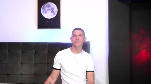 Snapshot of david_stark_1 chatting on 5, 3, 2025 -- David Stark -- online show from 5, 3, 2025