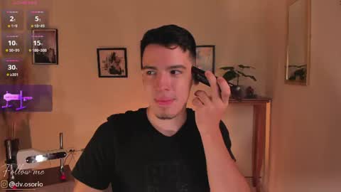 Snapshot of davidosoriox chatting on 3, 7, 2026 David Osorio online show from 3, 7, 2026