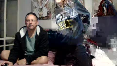 Snapshot of davidstong_cam chatting on 3, 7, 2026 Davidstrong cam online show from 3, 7, 2026