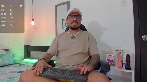 David Evans online show from 7, 10, 2025