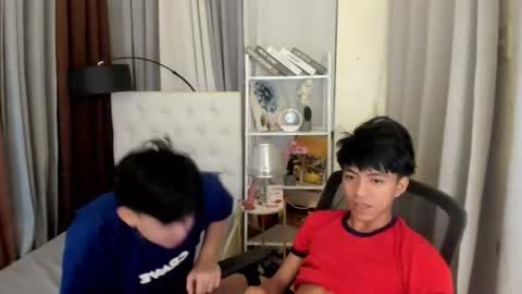 Snapshot of davincihugecock chatting on 8, 6, 2026 daniel online show from 8, 6, 2026