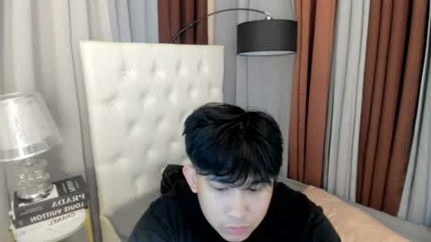 Snapshot of davincihugecock chatting on 4, 7, 2026 daniel online show from 4, 7, 2026