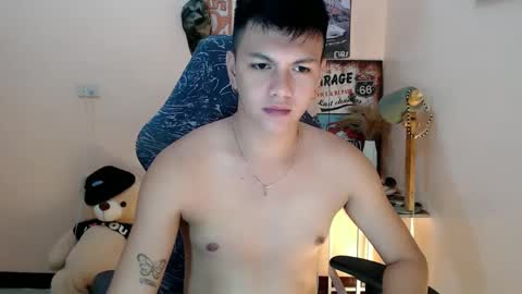 JC LOVER BOY online show from 27, 1, 2025