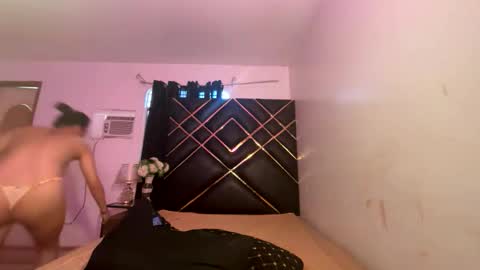 Snapshot of dayanarafox chatting on 1, 4, 2026 CALL ME DAYAN online show from 1, 4, 2026