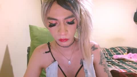 dayanna_01_ online show from 27, 12, 2024