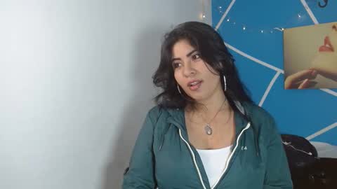 dayanna_lovee online show from 16, 11, 2025