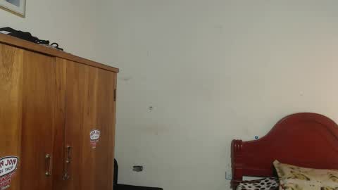 Dylon online show from 17, 12, 2025