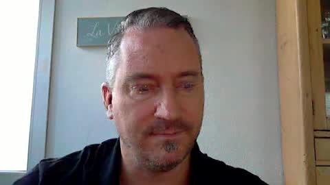Snapshot of daytrader77 chatting on 24, 7, 2026 daytrader77 online show from 24, 7, 2026