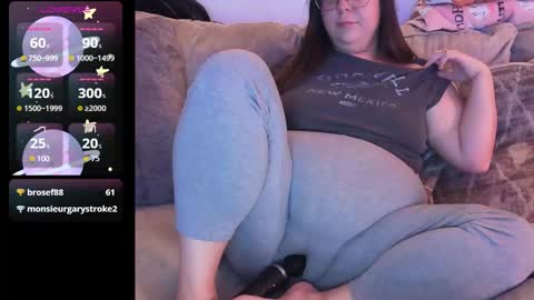 Dazeddesty  online show from 30, 10, 2025