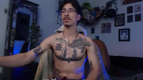 Snapshot of dazzayyy chatting on 8, 1, 2026 dazzayy online show from 8, 1, 2026