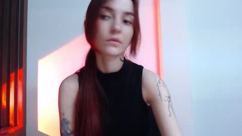 Snapshot of dead_girll chatting on 27, 10, 2025 freak online show from 27, 10, 2025