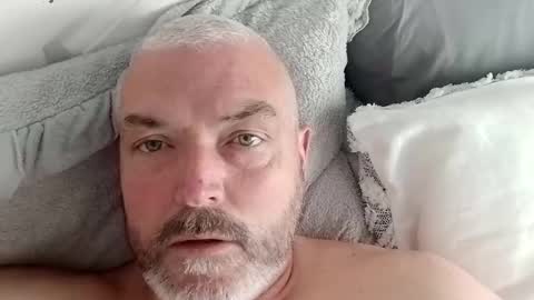 deano2105 online show from 28, 4, 2026